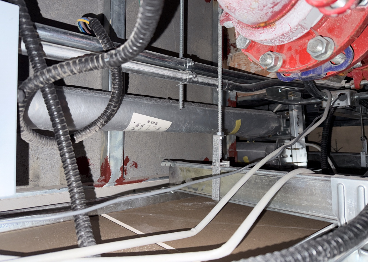 苏州博习医院选用恒开利电动挡烟垂壁